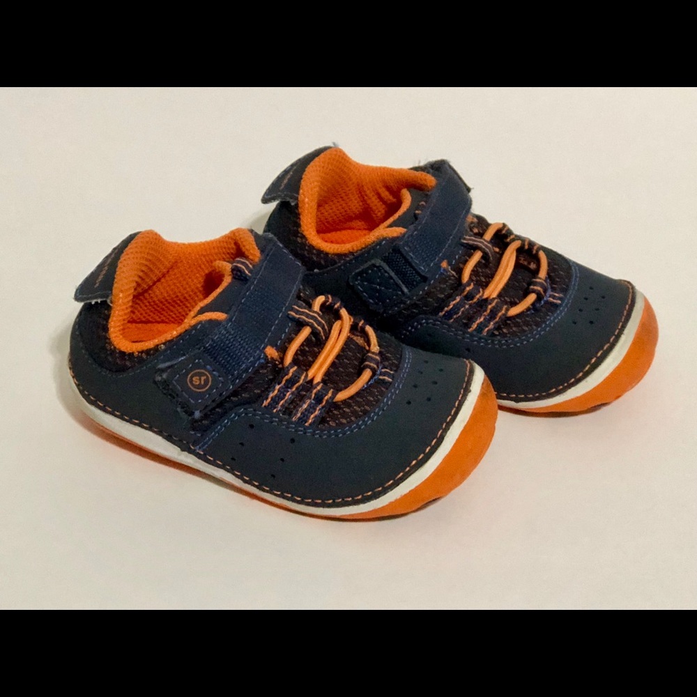 Stride Rite Soft Motion Amos Sneaker